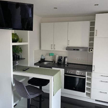 Ferienwohnung Mit Fussbodenheizung Nahe Messe, Gratis Parkplatz Und Abstellplatz E - Bike Hannover Exterior foto